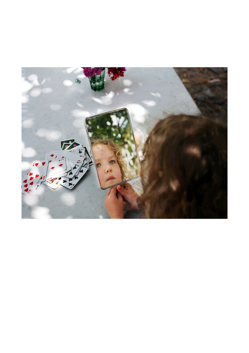 © Diana Velasco - Image from the Family Album photography project
