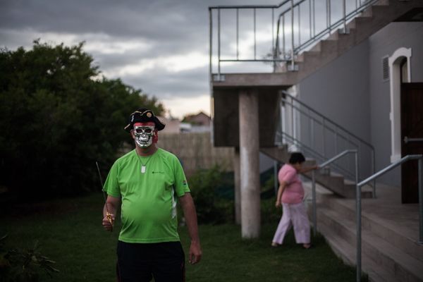 © Sally Low - Image from the Oasis photography project