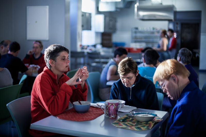 © Sally Low - Image from the Oasis photography project