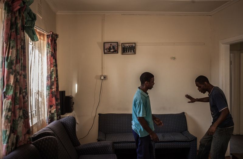 © Sally Low - Image from the Oasis photography project