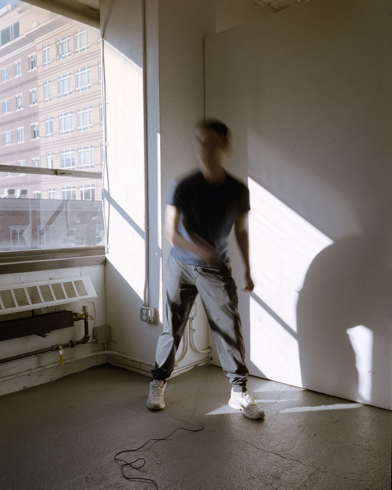 © Jialong Yang - Untitled (blurred person)