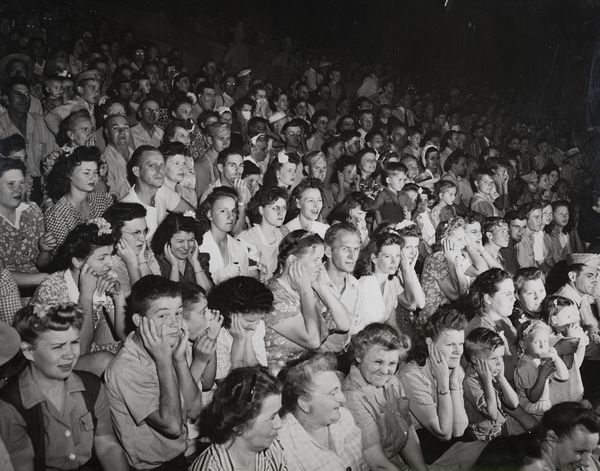 © Melissa Catanese - Crowd #1