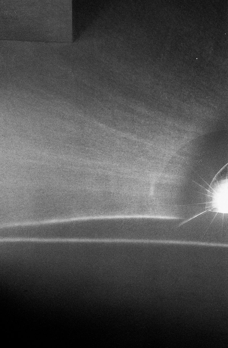 © Rafael Roncato - Image from the The Wireless Anatomy of Man photography project