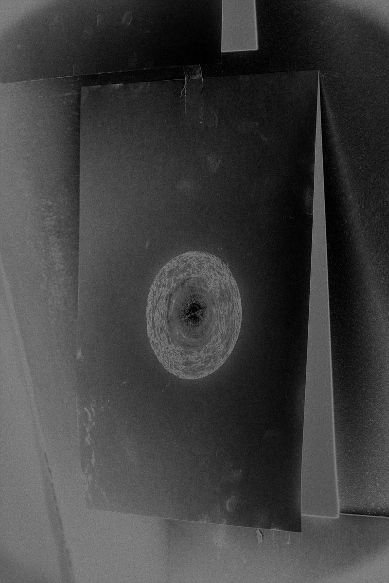 © Rafael Roncato - Image from the The Wireless Anatomy of Man photography project