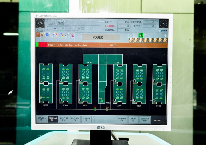 © Rafael Roncato - Image from the Tropical Trauma Misery Tour photography project