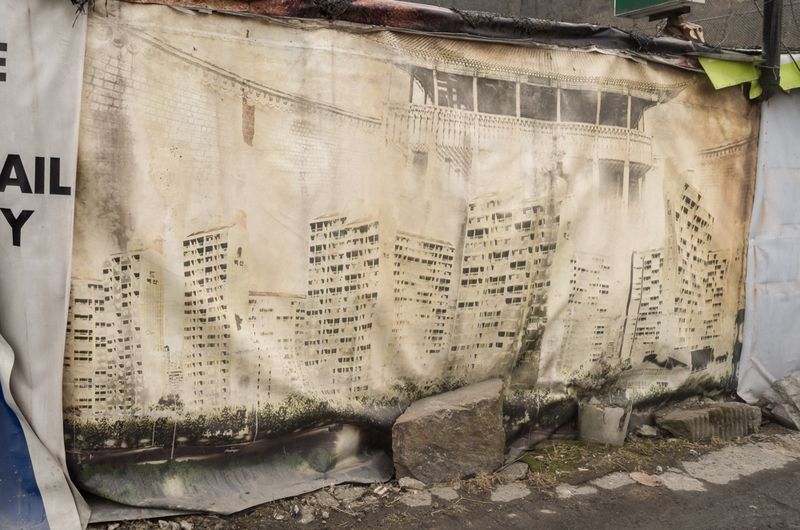 © Soohyun Kim - Buildings on a House, 2015