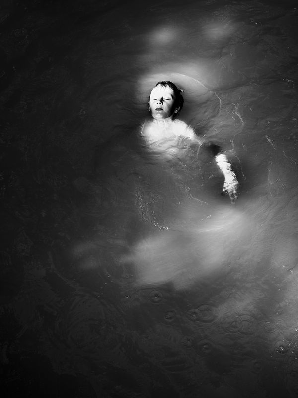 © Blagovesta Semkova - Image from the "SON" photography project