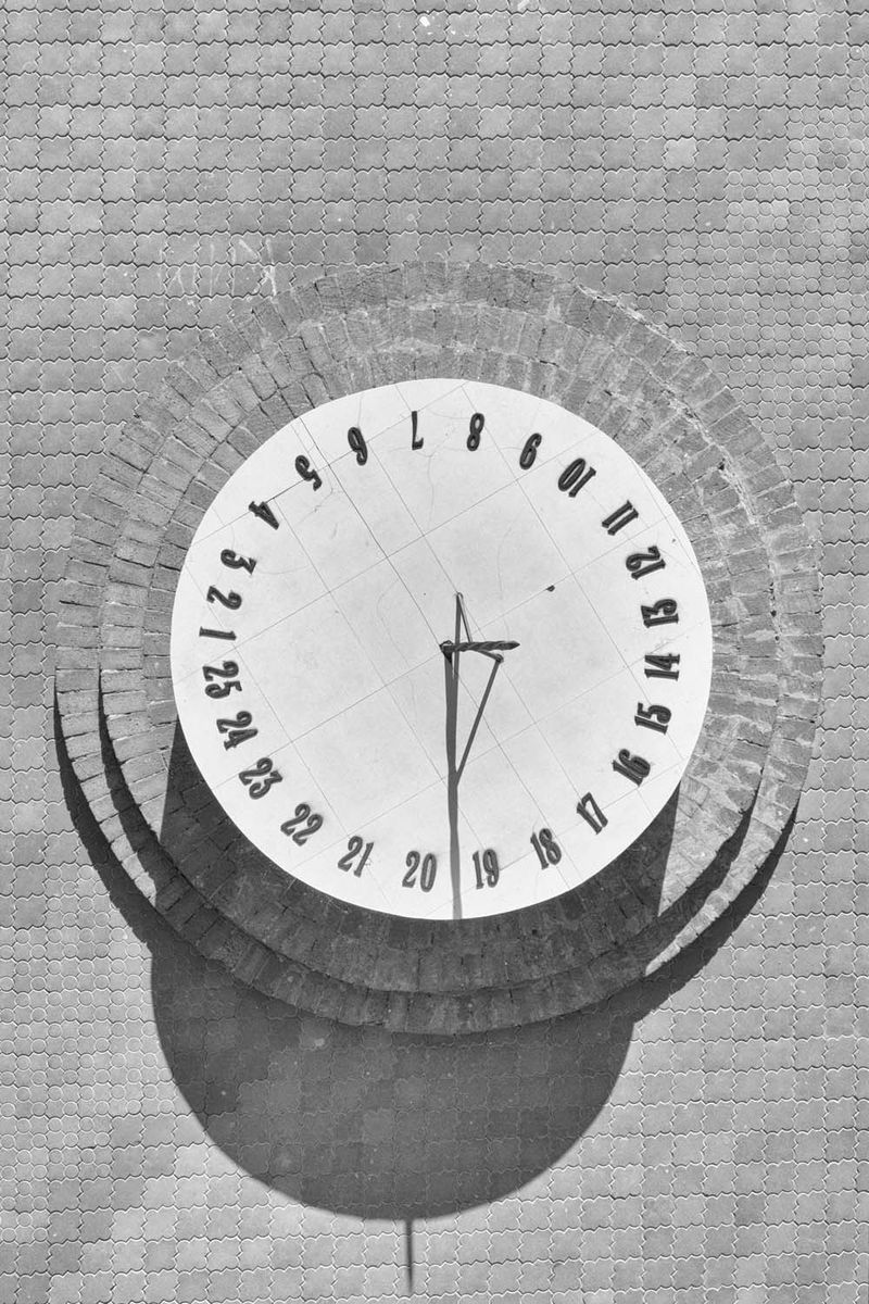 © Alexey Pavlov - Image from the Messengers and Promises photography project