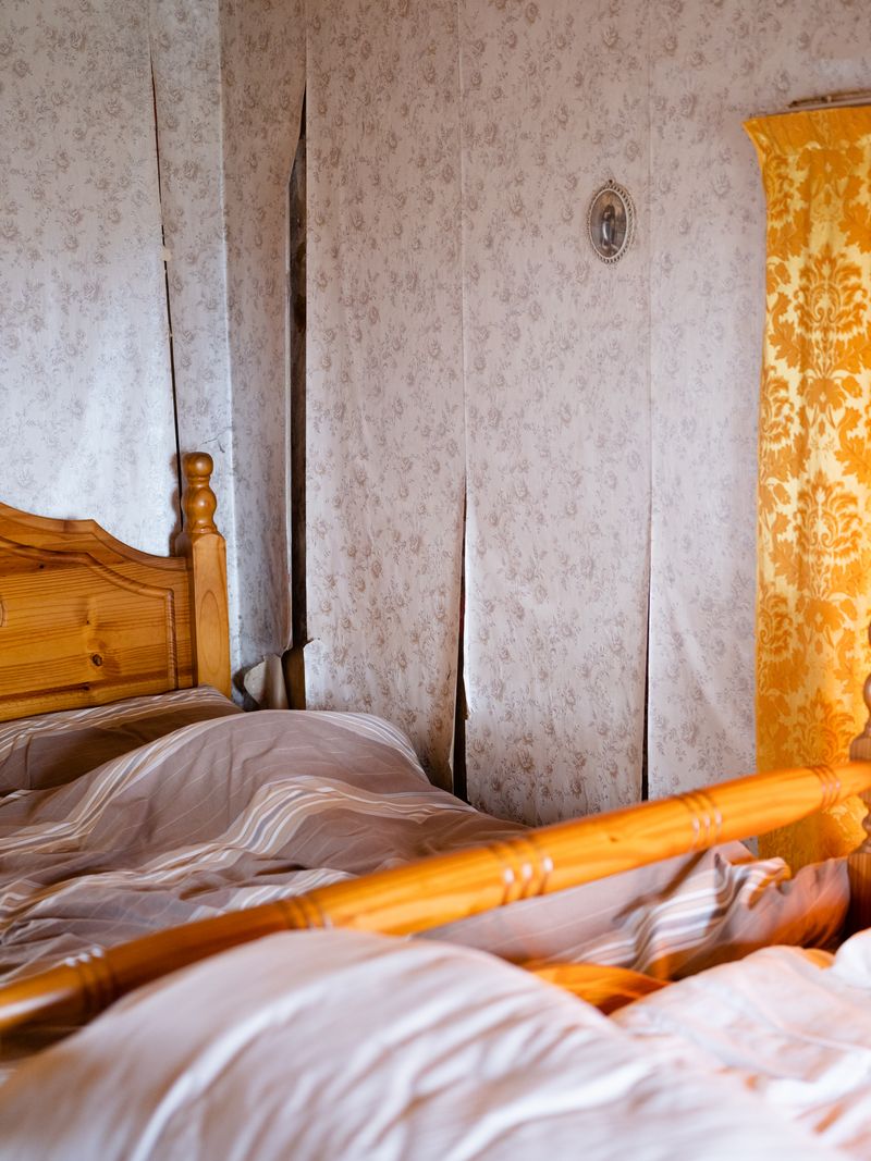 ©   - Summer bedroom