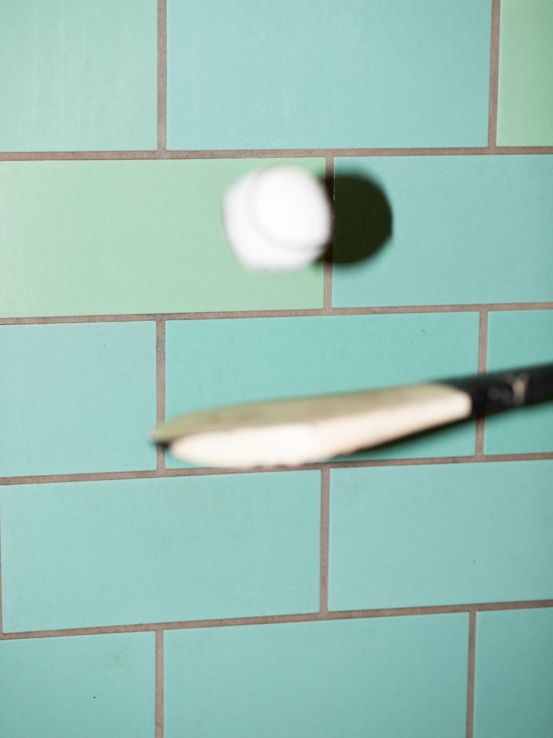 ©   - Sliotar in the U-Bahn