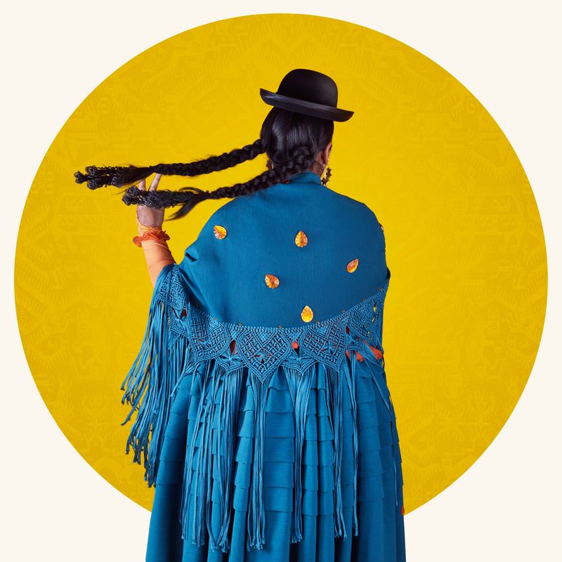 © Blast Delphine - Portrait of a cholita posing in a studio in La Paz, Bolivia, March 2016