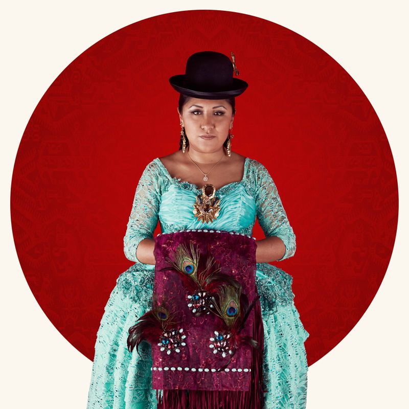 © Blast Delphine - Portrait of a cholita posing in a studio in La Paz, Bolivia, March 2016