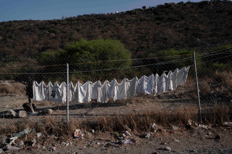 © Blast Delphine - Image from the THE LABYRINTH OF SHADOWS photography project