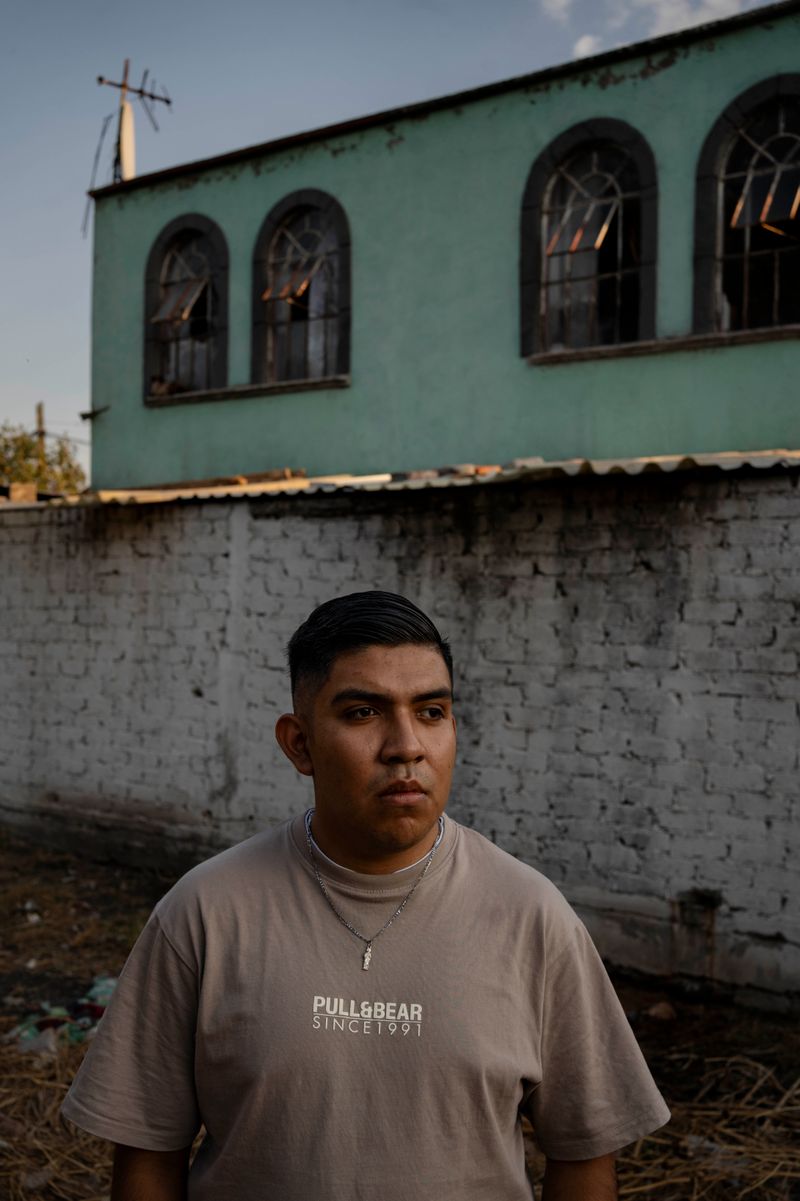 © Blast Delphine - Image from the THE LABYRINTH OF SHADOWS photography project