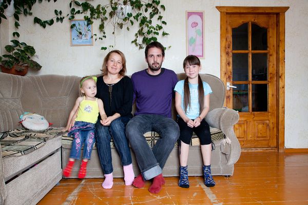© Daniel Halasz - Image from the Family photography project