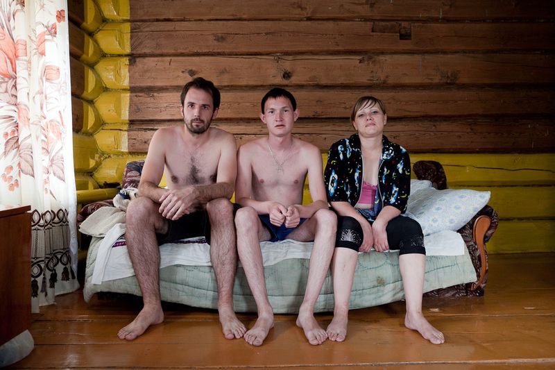 © Daniel Halasz - Image from the Family photography project