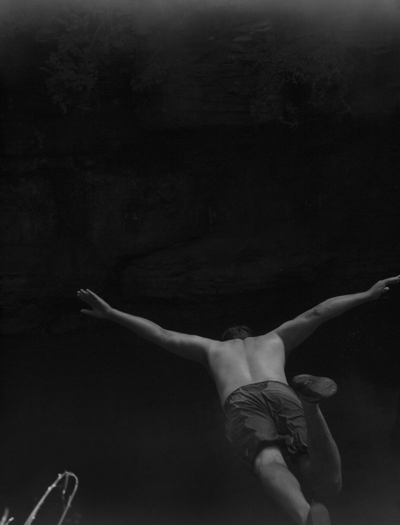 © Raymond Meeks - Image from the Halfstory Halflife photography project