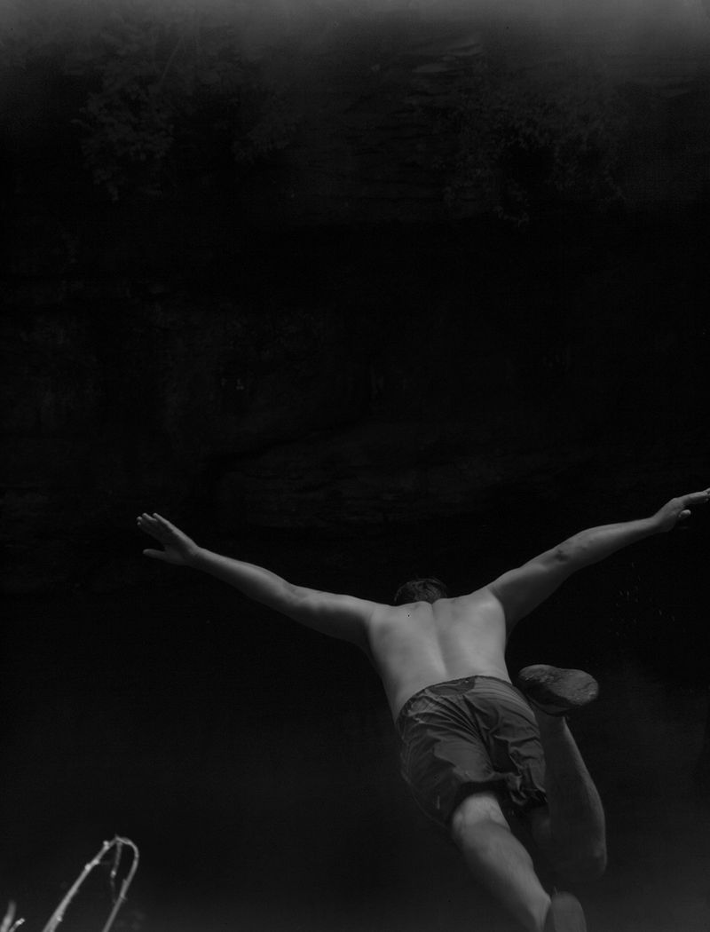 © Raymond Meeks - Image from the Halfstory Halflife photography project