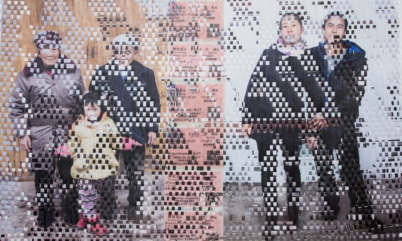 © tami xiang - Image from the Peatography.family portrait photography project