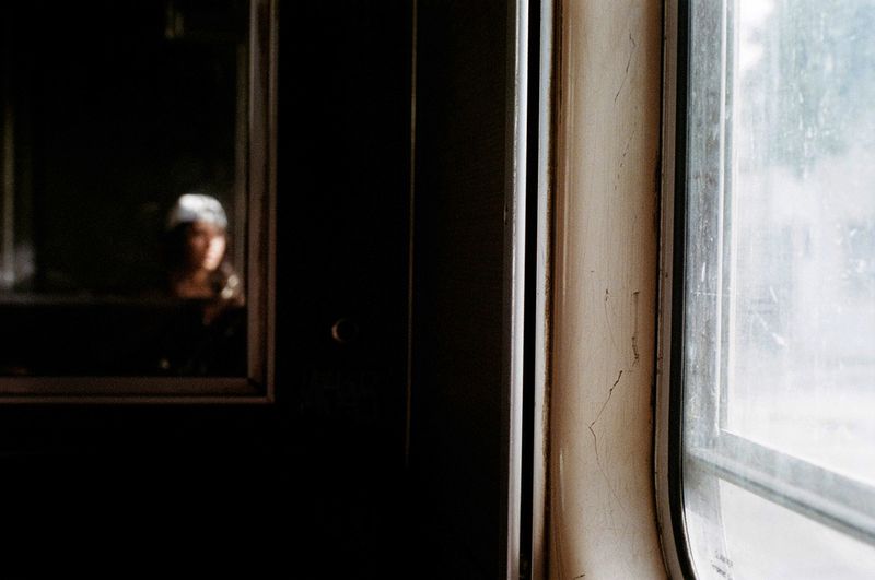 © Farida Hamak - ©Farida Hamak /Regard Sud galerie. Train MGM, Tunisie, 2023 . Procédé argentique.