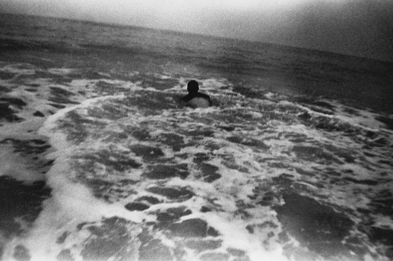 © Eriko Masaoka - Image from the TSUBUTSUMI / 粒神 photography project