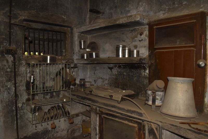 © Meet Varvada - Image from the The Vacation Home photography project