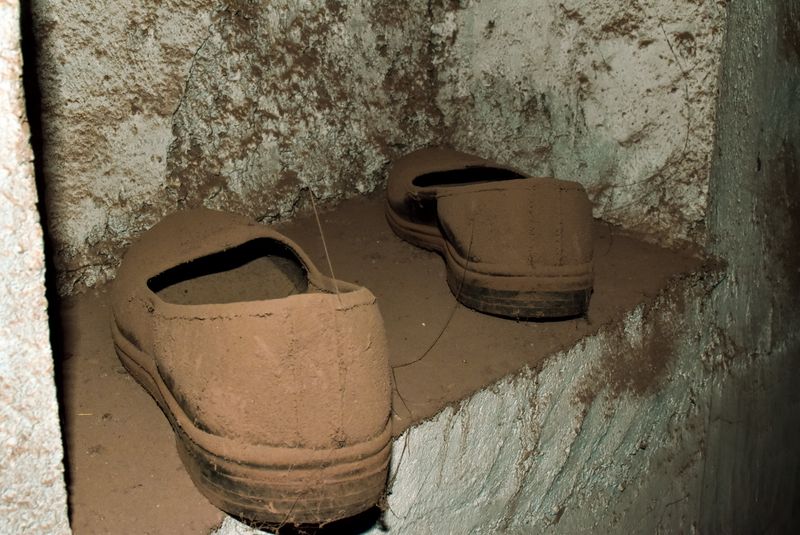 © Meet Varvada - Image from the The Vacation Home photography project