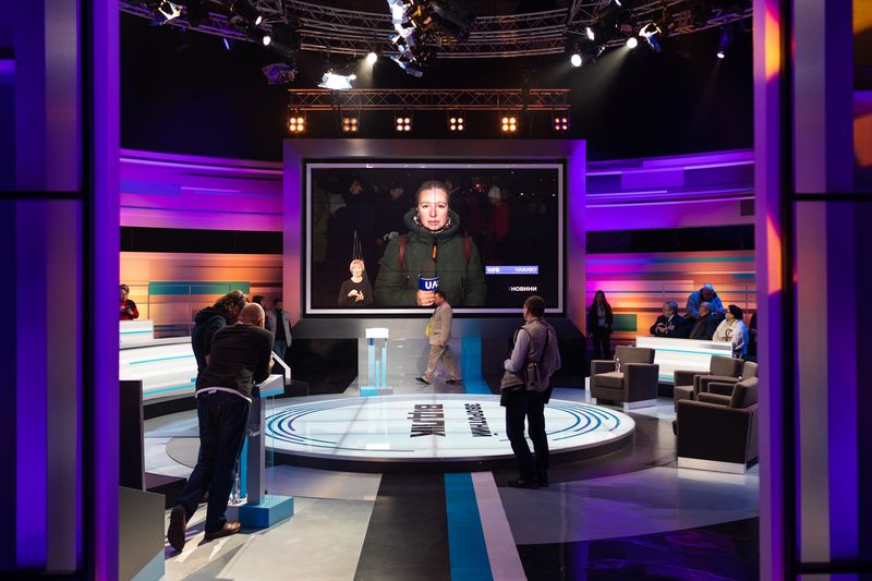 © Alexander Parkyn-Smith - UA TV Studio