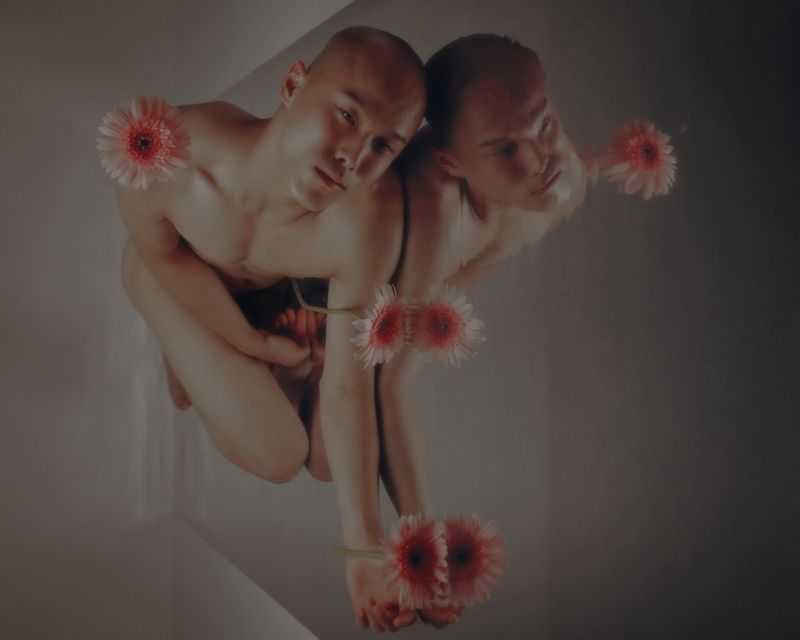 © Marcin T. Jozefiak - Emyung for Fearless Flowers