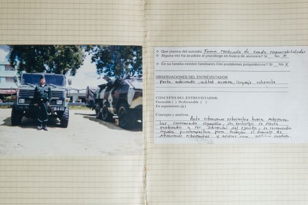 © Nicolás Bernal - Image from the Cero Plumas (Zero Feathers) photography project