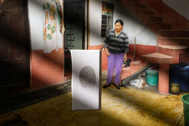 © Nicolás Bernal - Image from the Cero Plumas (Zero Feathers) photography project