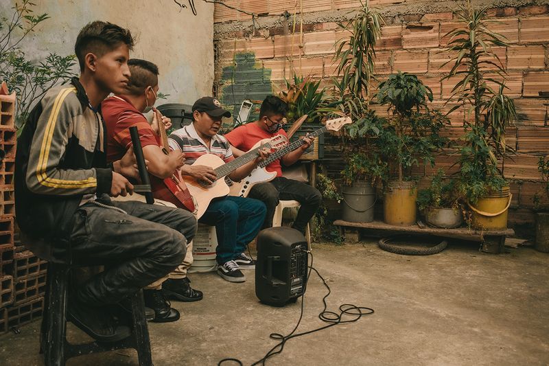 © JNicolasBernal - Image from the Ambachacke émbera chamí (The Mountain People Family) photography project