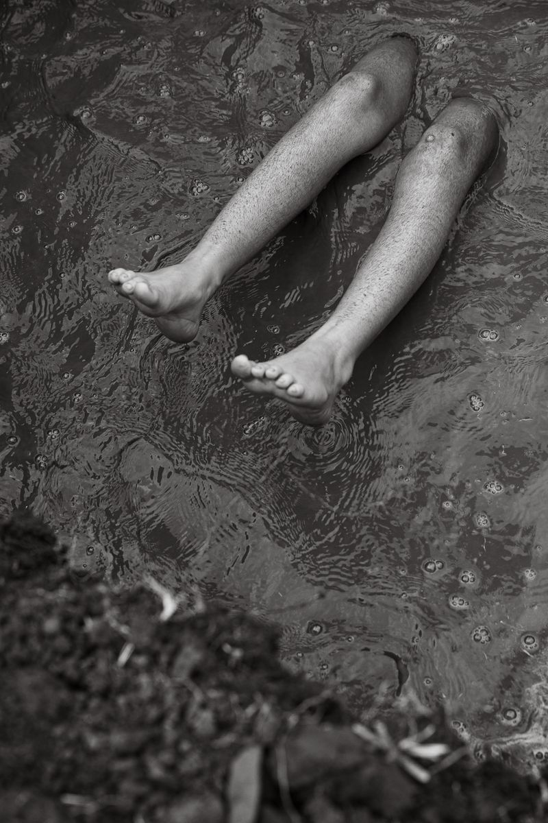 © Chrystal Heffernan - Image from the matrescence an impasse. photography project