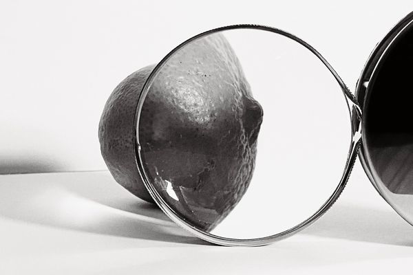 © Bella Cardim - Image from the Beyond the Body:Unraveling the Ties Between Food, Feeling, and Form photography project