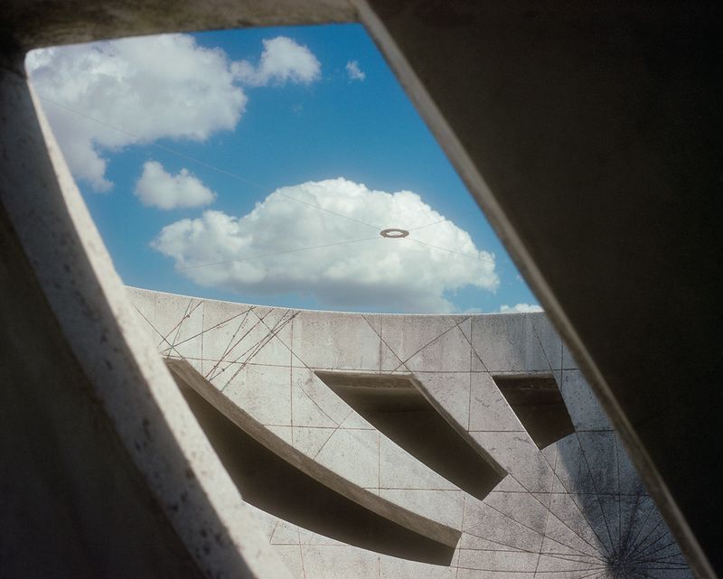 © Fiona Veronique - Life Line (Mine)