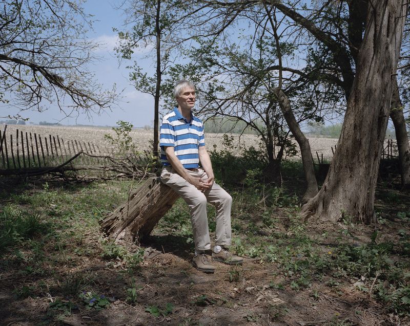 © Fiona Veronique - Andrew on a Tree Stump