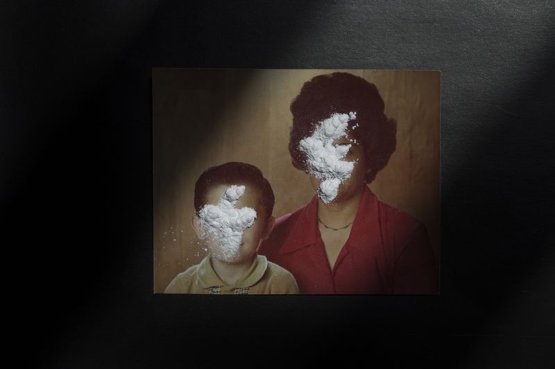 © Karla Guerrero - Family portrait I