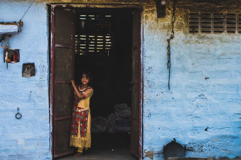 © Ploy Suphalak Phutpheng - Image from the Kids of the Blue City photography project