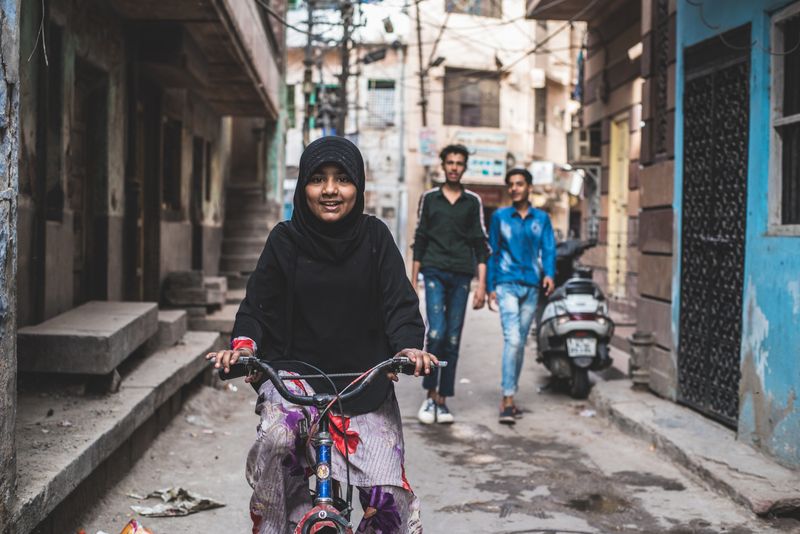 © Ploy Suphalak Phutpheng - Image from the Kids of the Blue City photography project