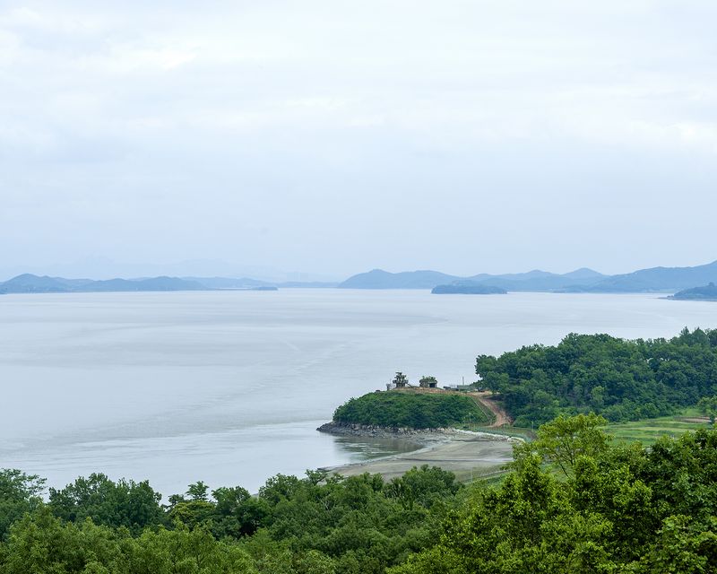 © Lee Grant - A view across the heavily fortified Han river towards North Korea, DMZ.