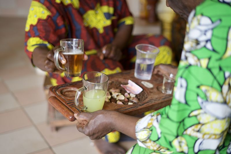 © Paola Chapdelaine - Image from the The cult of ancestors photography project