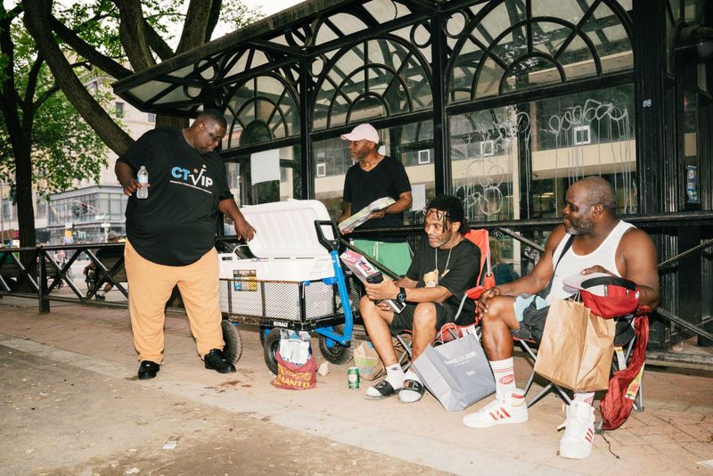 © Paola Chapdelaine - Image from the Tough Love photography project