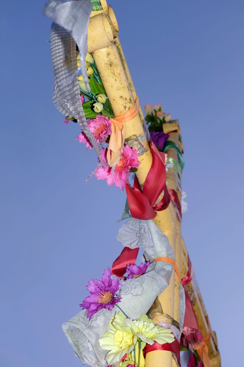 © Lesia Pcholka - Image from the ROADSIDE OBJECTS photography project