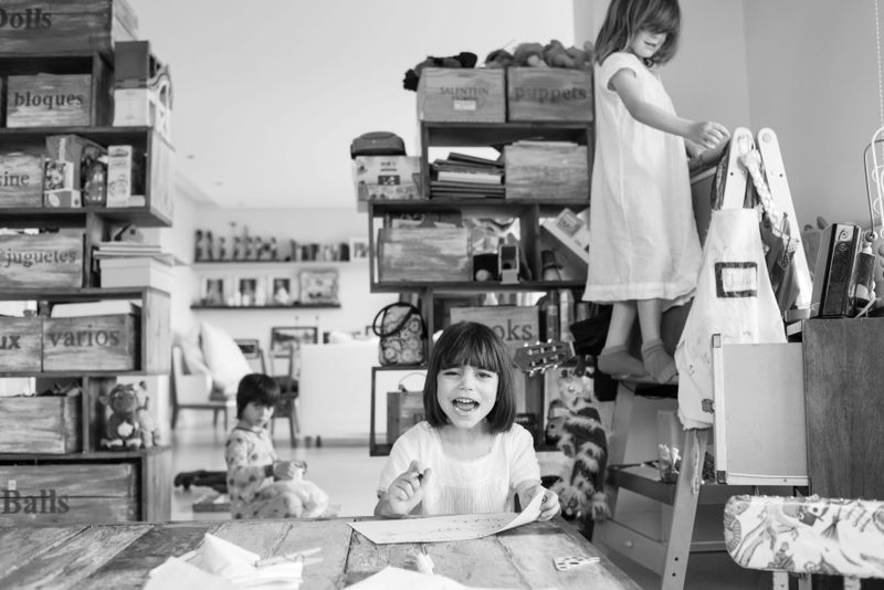 © Madelaine Ekserciyan - Rutine. All together making different things.