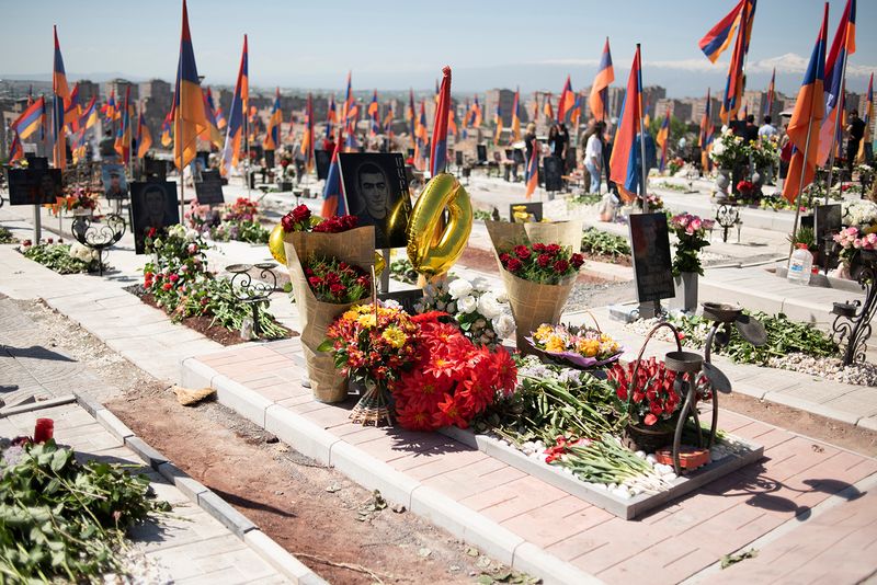 © Madelaine Ekserciyan - Image from the Mayrig photography project