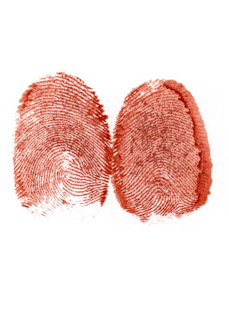 © Madelaine Ekserciyan - Finger prints