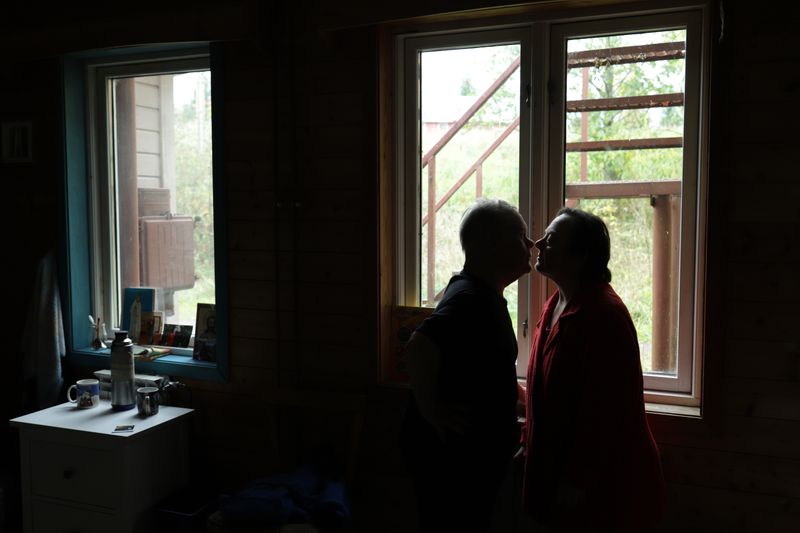 © Mary Gelman - Minya and Tatyana are kissing in their room. They began to live together
