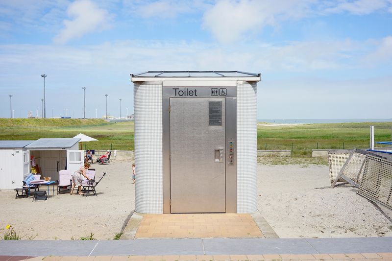 © Hendrik Braet - Image from the The Dyke photography project