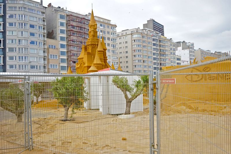 © Hendrik Braet - Image from the The Dyke photography project