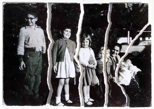 © Paloma Lounice - Family Portrait, Project: Ramona, Digital Print, 2020.